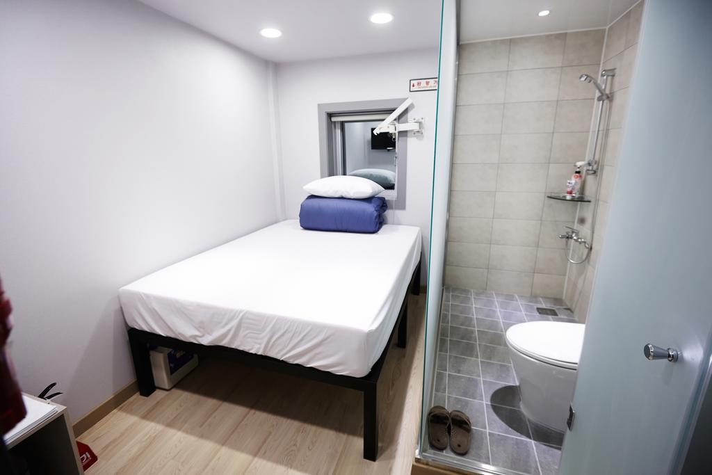 Seoul N Hostel Room photo